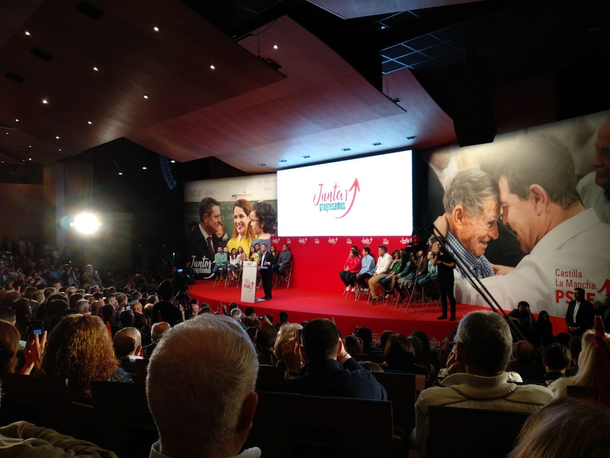 PSOELaSolana's tweet image. Hoy hemos estado en Toledo con compañeros y compañeras del @PSCMPSOE Seguimos recuperando derechos, seguimos trabajando para defender los intereses de nuestra región! #juntasprogresamos