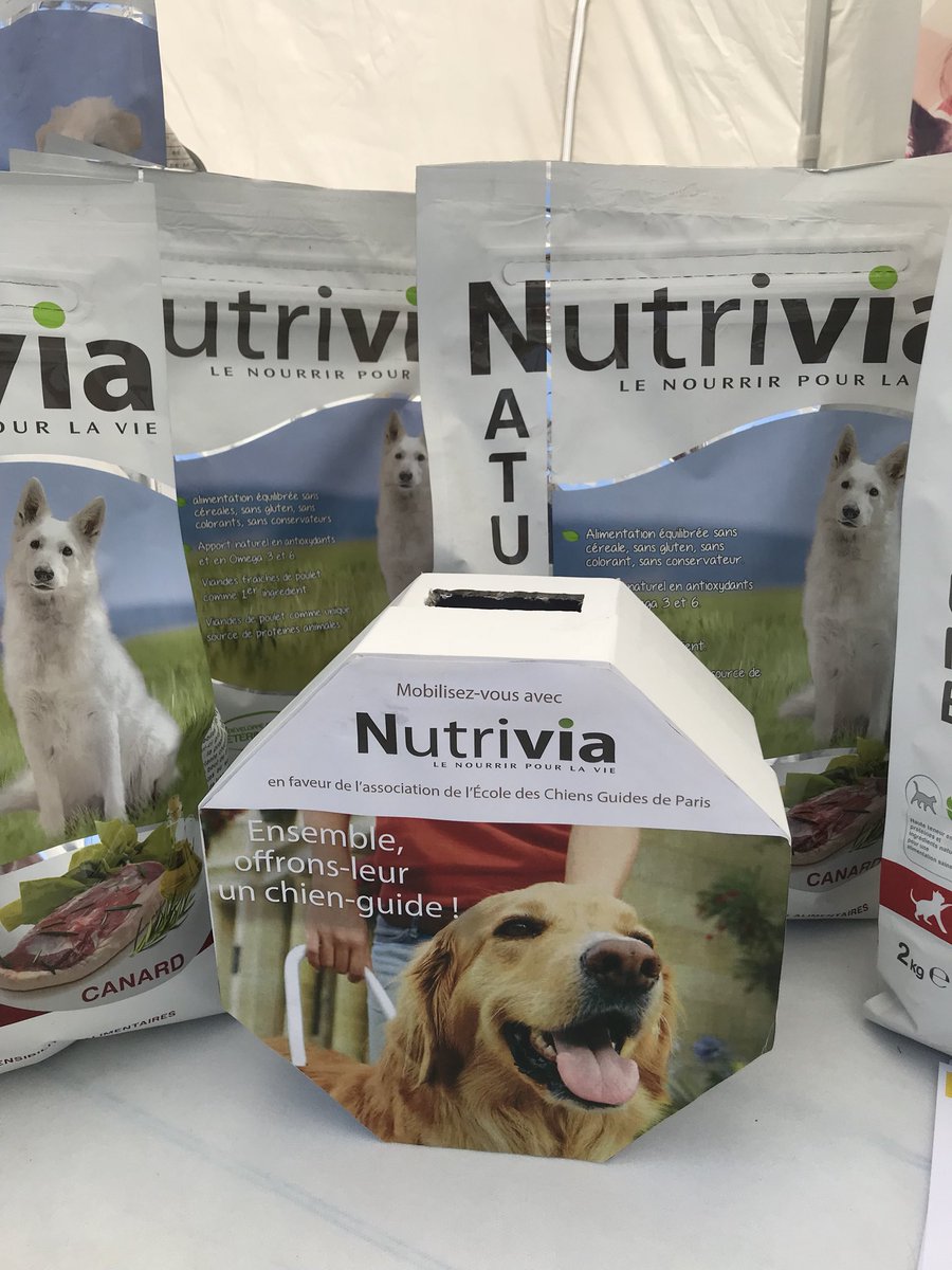 Truffaut On Twitter Aujourdhui Sur Le Parvis De Lhôtel