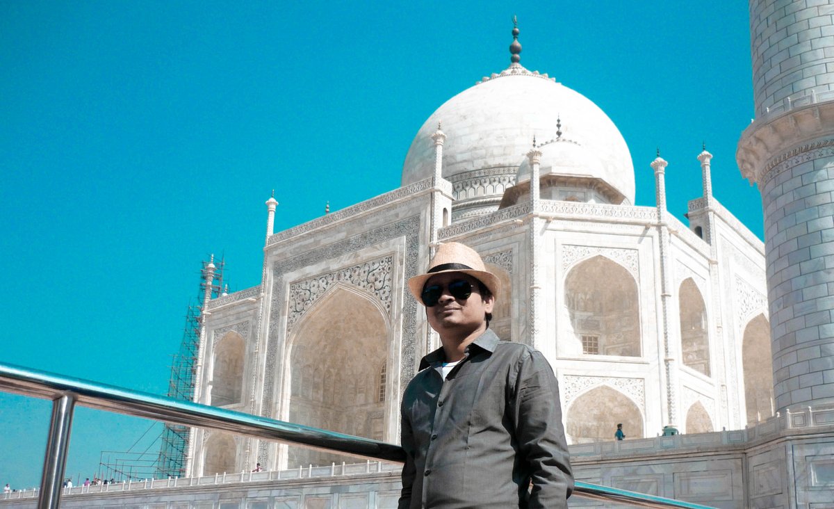A memorial day in my life
#akhtaruzzaman    #tajmahal