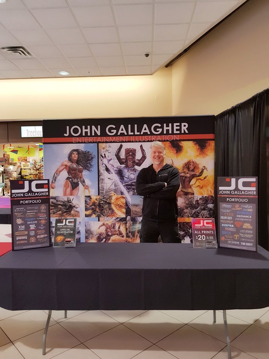 CuriousComicon's tweet photo. Our pal John Gallagher doing his pre-show ritual and setting up the night before! #CuriousComicon2018  #CuriousComicon #Childrenswish https://t.co/09fyiMsmLR