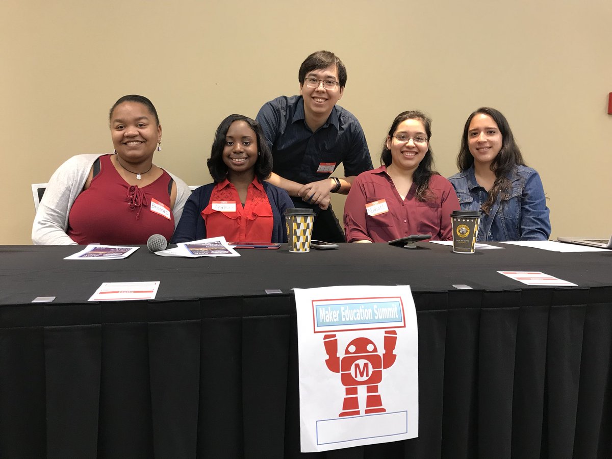 seanjustice's tweet image. #makeredsummit @ATXMakerFaire @txst talking about fluency and teaching.