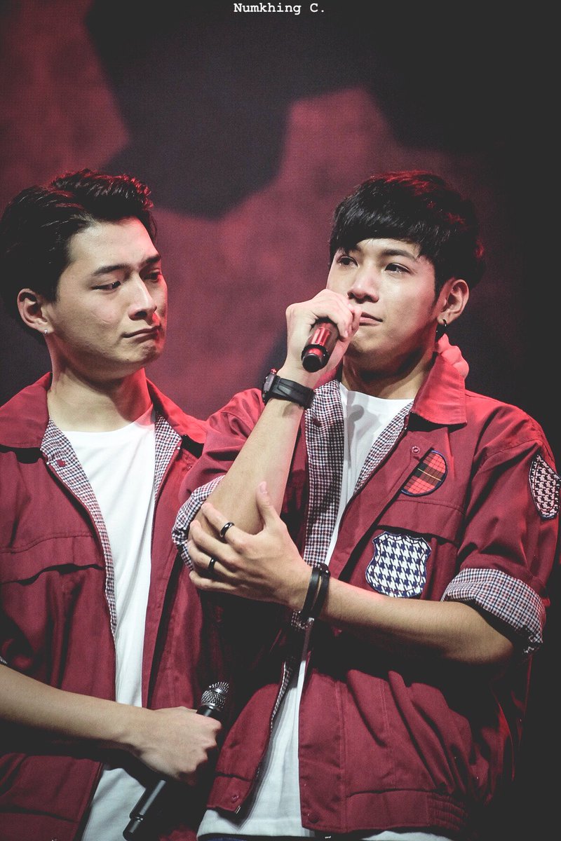 yesterdayou___'s tweet photo. ไม่มีคำบรรยาย ..
#ทีมพีรญา
#KristPerawat #SingtoPrachaya 
#ยยขคพ #สมุนจ้าวป่า
#somethingforpewat 
#SotusThememories 
@kristtps @stjinx_maya https://t.co/8KQ1cid7mQ