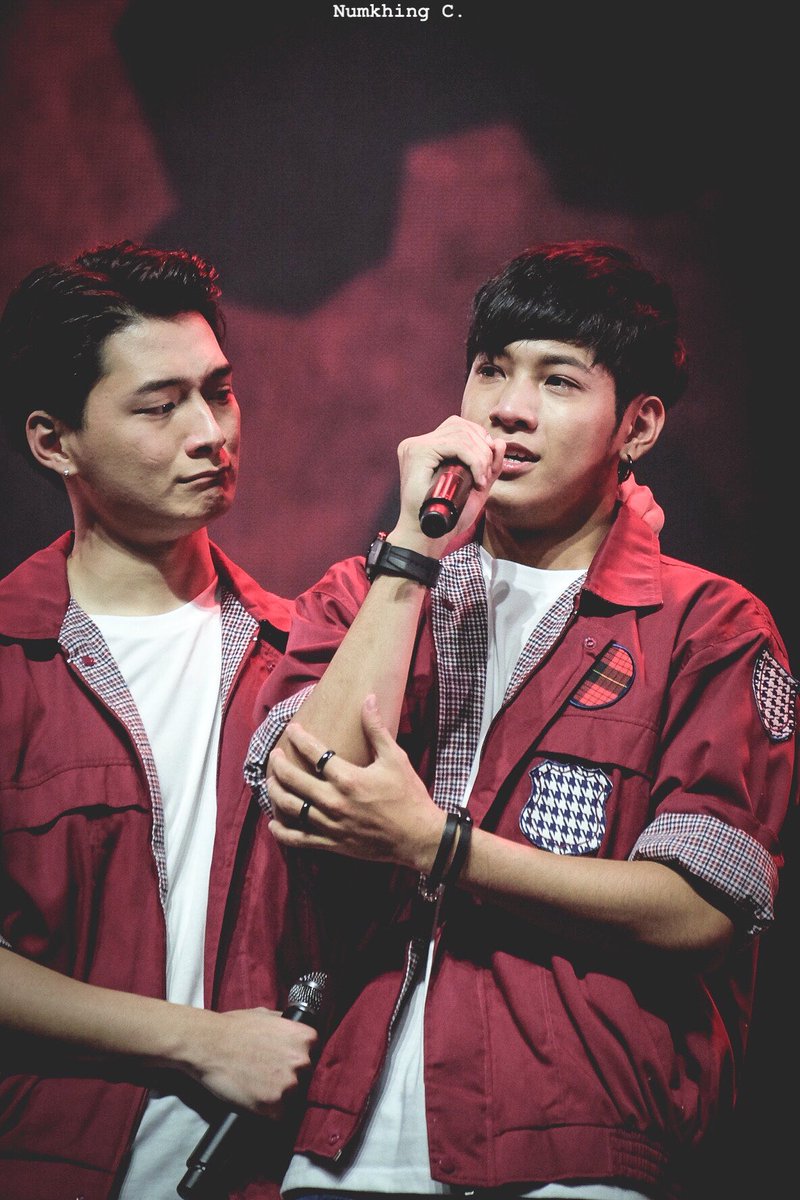 yesterdayou___'s tweet photo. ไม่มีคำบรรยาย ..
#ทีมพีรญา
#KristPerawat #SingtoPrachaya 
#ยยขคพ #สมุนจ้าวป่า
#somethingforpewat 
#SotusThememories 
@kristtps @stjinx_maya https://t.co/8KQ1cid7mQ