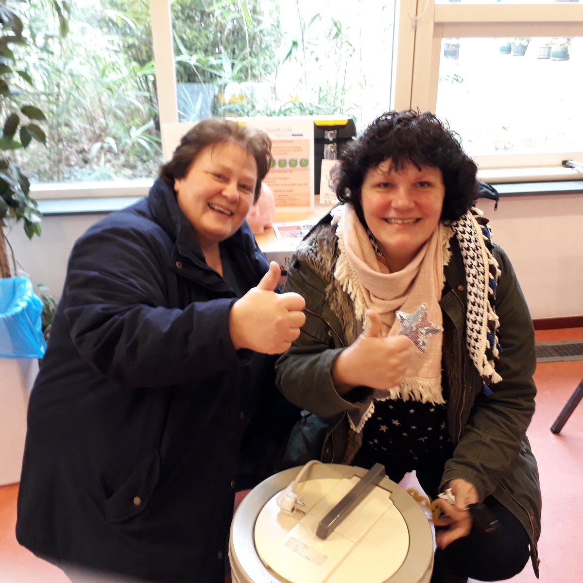 26 mei: Repair Café Hilversum.
Wijkcentrum de Riebeeck, (naast Gooierserf) van 11-14 uur.