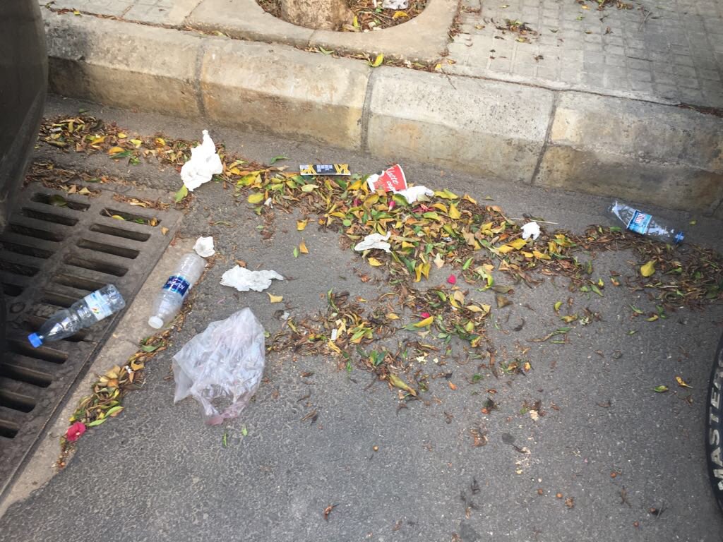 karimchaya's tweet photo. Just in time for the upcoming Lebanese parliamentary elections... trash all over the streets and putrid smells coming out of the manholes! A reminder of who has been and could still be running the country before and after tomorrow. https://t.co/yOP3qz89Fq