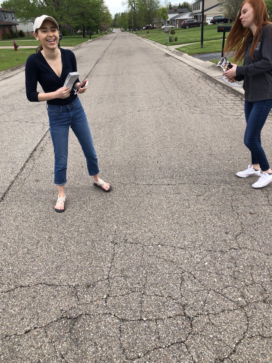 MUforMikeandJon's tweet photo. Some days were too hot, some were too cold, but today is just right for knocking doors around Butler Co for our last #SuperSaturday. As the election gets close, voter know that @MikeDeWine and @JonHusted are the #RockSolidConservatives Ohio needs! #DHFO2018 https://t.co/1aPUrHptDR