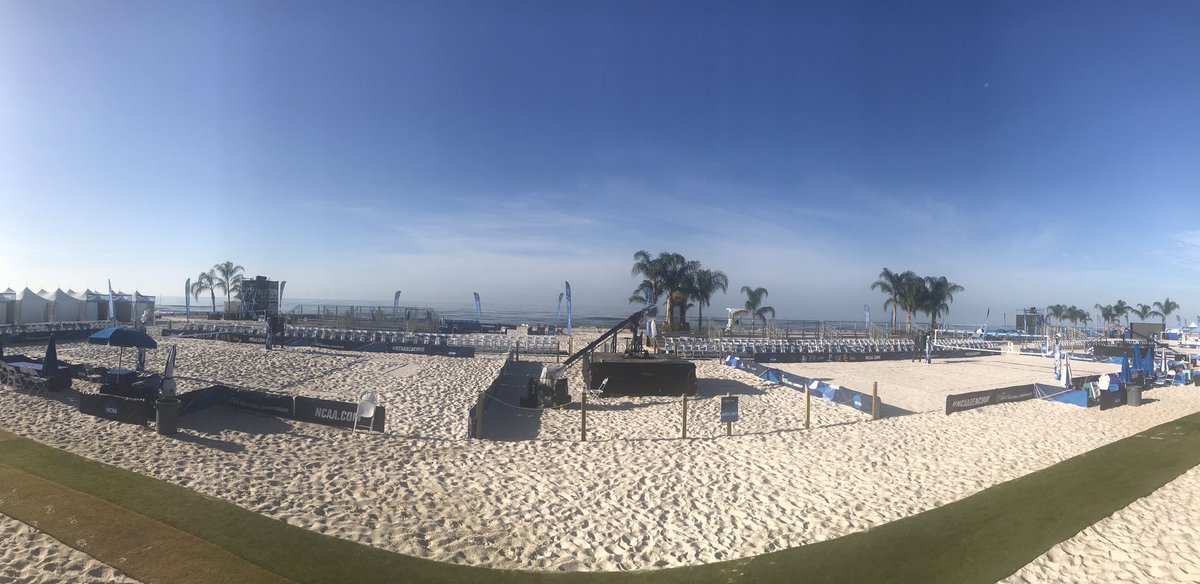 CoachWolterUWF's tweet photo. Let the fun begin! Day2 NCAABeachVB #SunscreenIsAMust #SugarSandBeaches #GulfShores https://t.co/RJX3VmwHfT