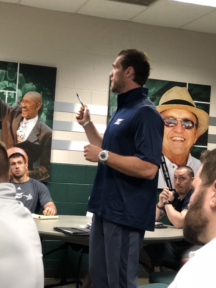 EMUSTRONG's tweet photo. Akron Strength and Conditioning up next #MACstrength2018 https://t.co/h5Nerp2p7H