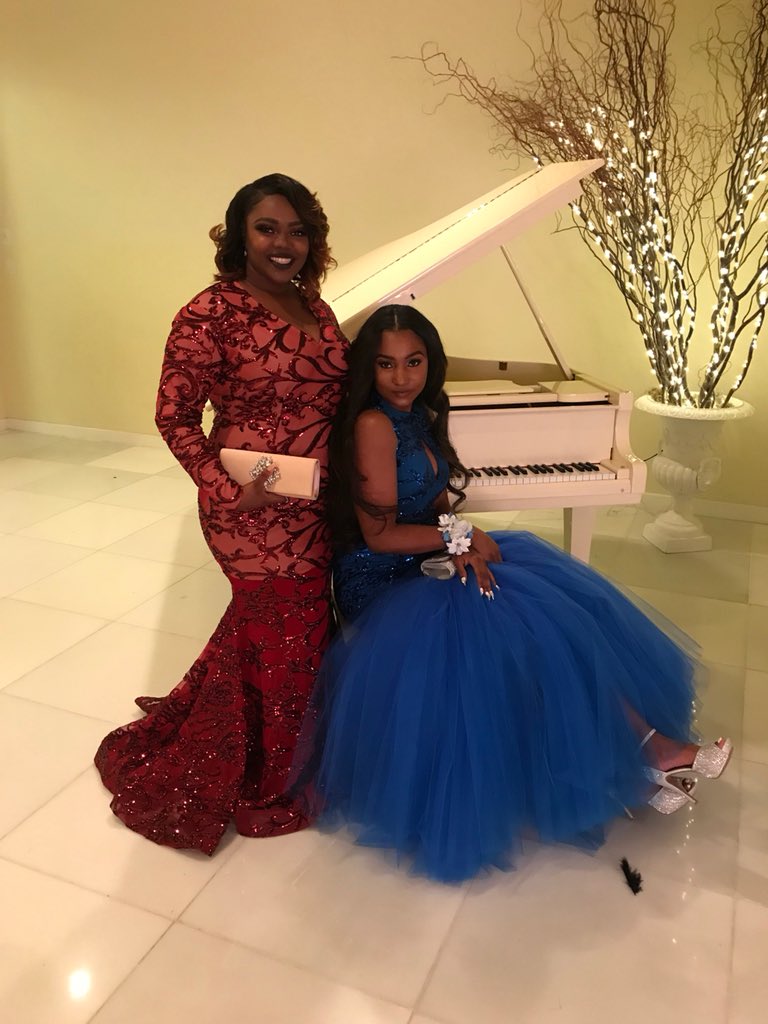 TonisDesigns's tweet photo. Prom 2k18 https://t.co/2q2BxC4pDn