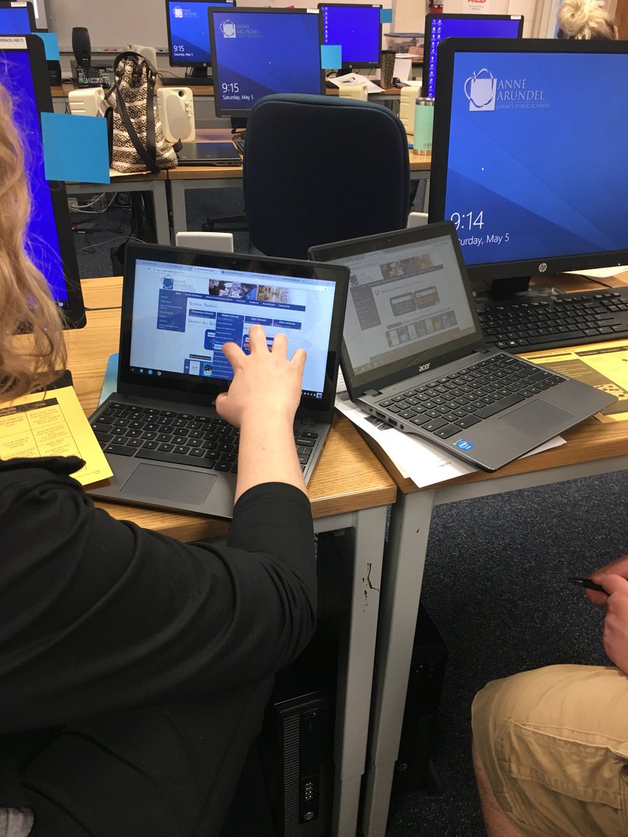 aacpsoit's tweet photo. Diving into the Splashpage on a Saturday! Wow all the resources available! #AACPSrightstart #oitpd https://t.co/qMrhWDztnB