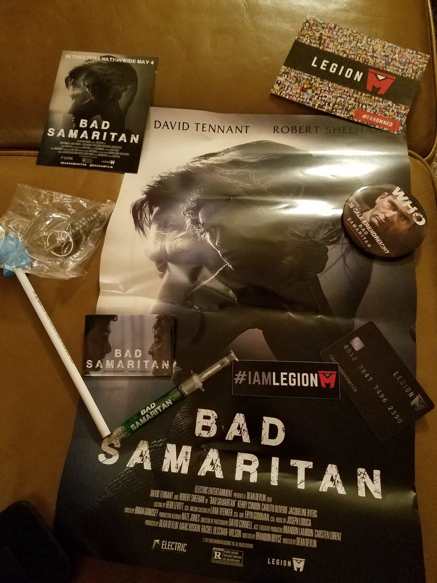 DuchessFionaA's tweet photo. Oh...my...gosh!!!😱👏🏽🖤🎬
If you haven't seen @BadSamFilm, go see it! #DavidTennant & @RobMSheehan were just phenomenal! And thx 2 @LegionMOfficial 4 the swag. I really, REALLY wanted Cale's black card & well...🎉🤣 @DeanDevlin #BrandonBoyce #CaleHasCome #HeCorrected #ItWasCool https://t.co/S5soL5rCVh