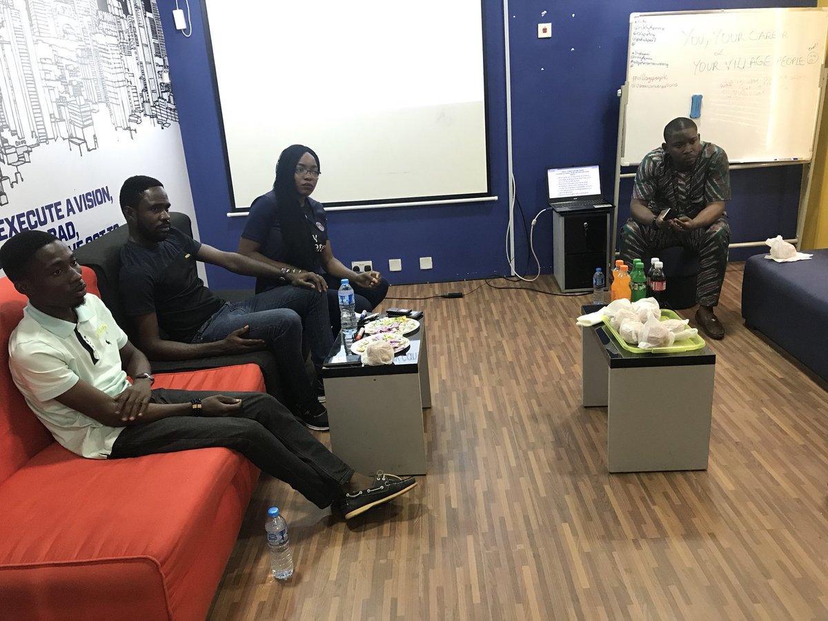 nikkytheminx's tweet photo. @insiteconsults @AiivonHub_Abuja @Infonineorg @EmmanuelIhim @SimiOlusola Twas a good time had by all #candidcareerconvos #villagepeople #villagepipsandyourcareer https://t.co/G5UqrxaCWv