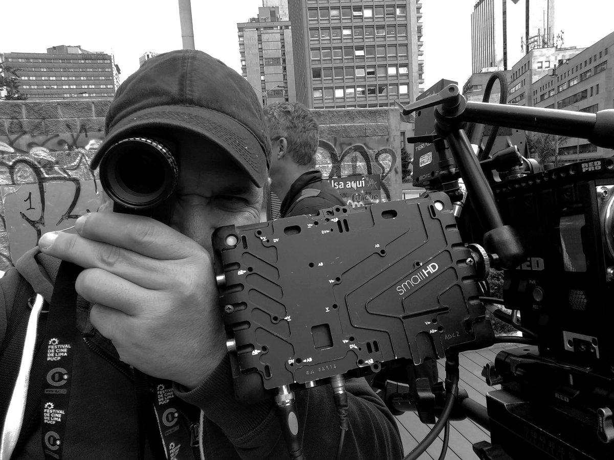 efdstudiosco's tweet photo. #RicardoMatamoros es un Director de Fotografía venezolano. Actualmente es presidente de la Sociedad Venezolana de Cinematografía y a su vez de la #FELAFC (Federación Latinoamericana de Autores de la Fotografía Cinematográfica). Lee la nota aquí👉🏼 https://t.co/nn7E5U3BcA 📽️🎬 https://t.co/EfM4jl9VYw