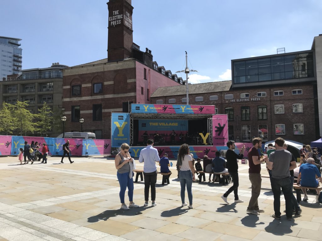 WTYIndustry's tweet photo. @AnalogBombs were the first band to rock the stage today at Millennium Square, Leeds! Feet were tapping and heads were nodding to their scar set. Thanks for joining us! https://t.co/9kbOuH6Xin