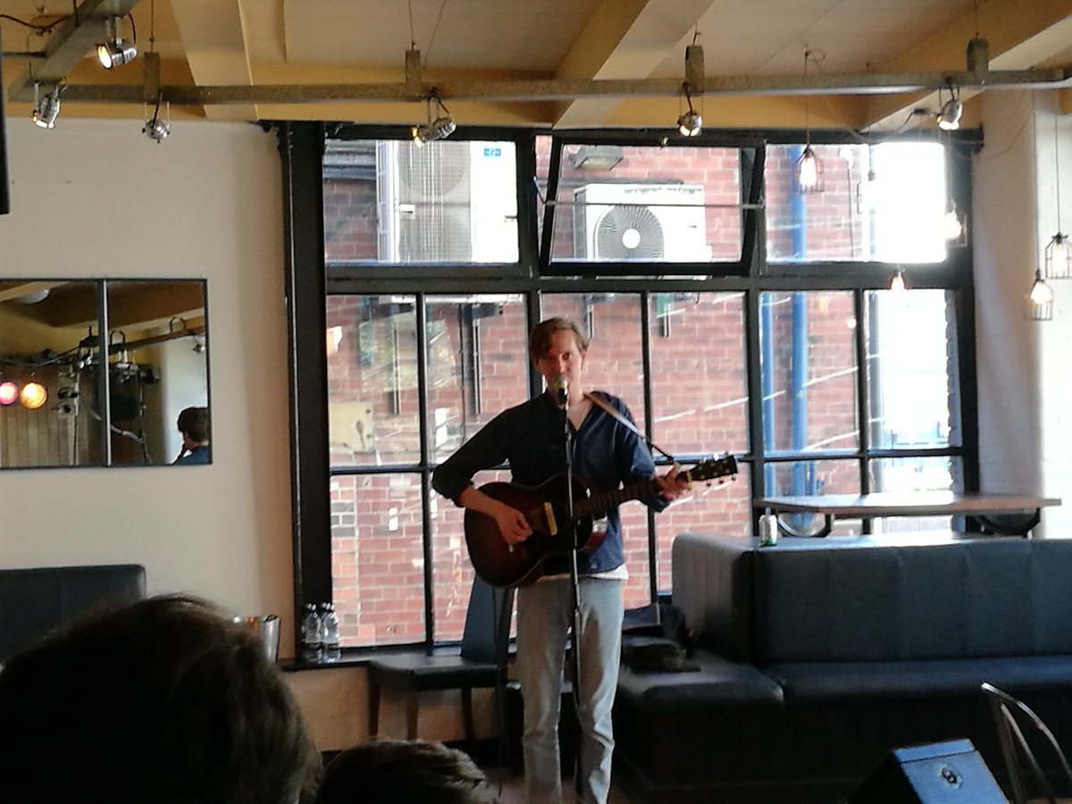 Richard -met de muziek mee- Ridder (@naituutstad) on Twitter photo .@pdlidd playing the Wardrobe Bar. Makes me realize how much I miss <a href="/drytheriver/">Dry the River</a> #LiveAtLeeds .@pdlidd playing the Wardrobe Bar. Makes me realize how much I miss <a href="/drytheriver/">Dry the River</a> #LiveAtLeeds
