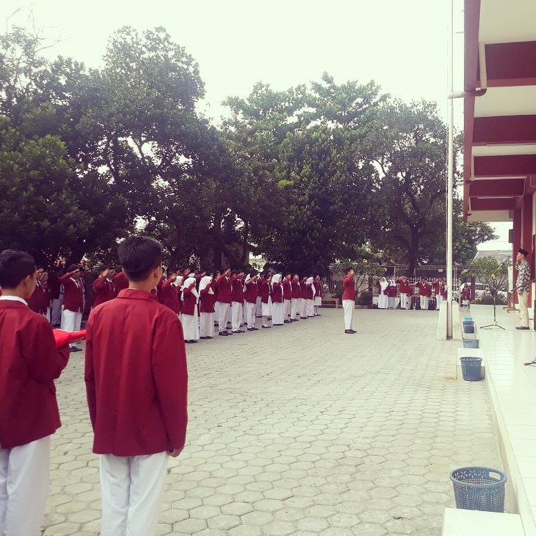 wihar2011's tweet photo. Maju terus smk wisata harapan massa depok https://t.co/rIyE2HQs4h
