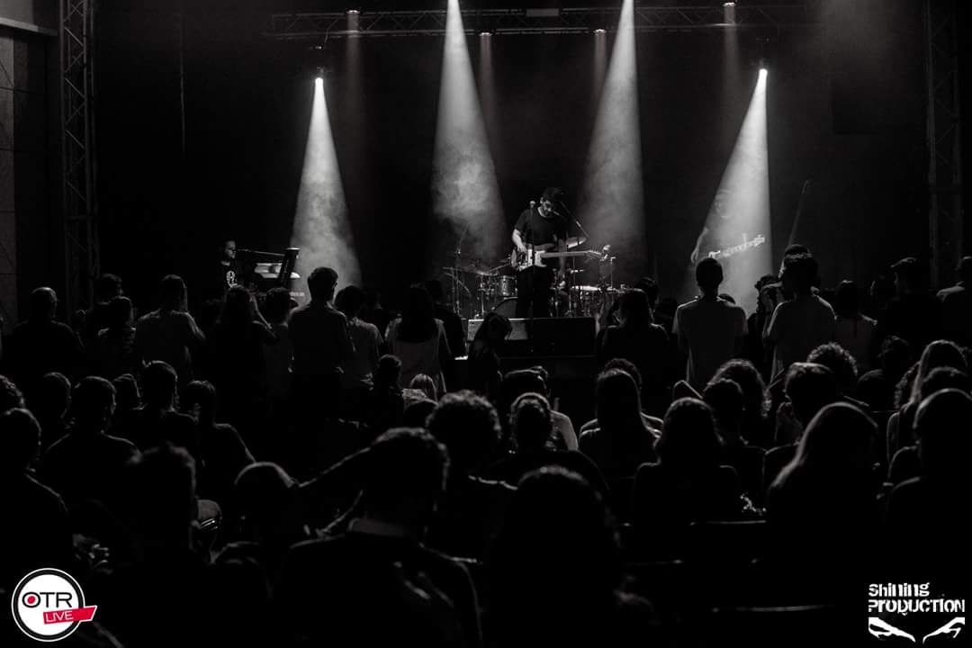 Mirkoeilcane's tweet photo. Grazie Milano. 
Non potevamo iniziare meglio. 
Ciao. 
Stasera live a @viniledisco
Ciao. #mirkoeilcane 

#Musica #LIVE #tour #secondome #pocodemoscopico #Milano https://t.co/G5cZg77uD8