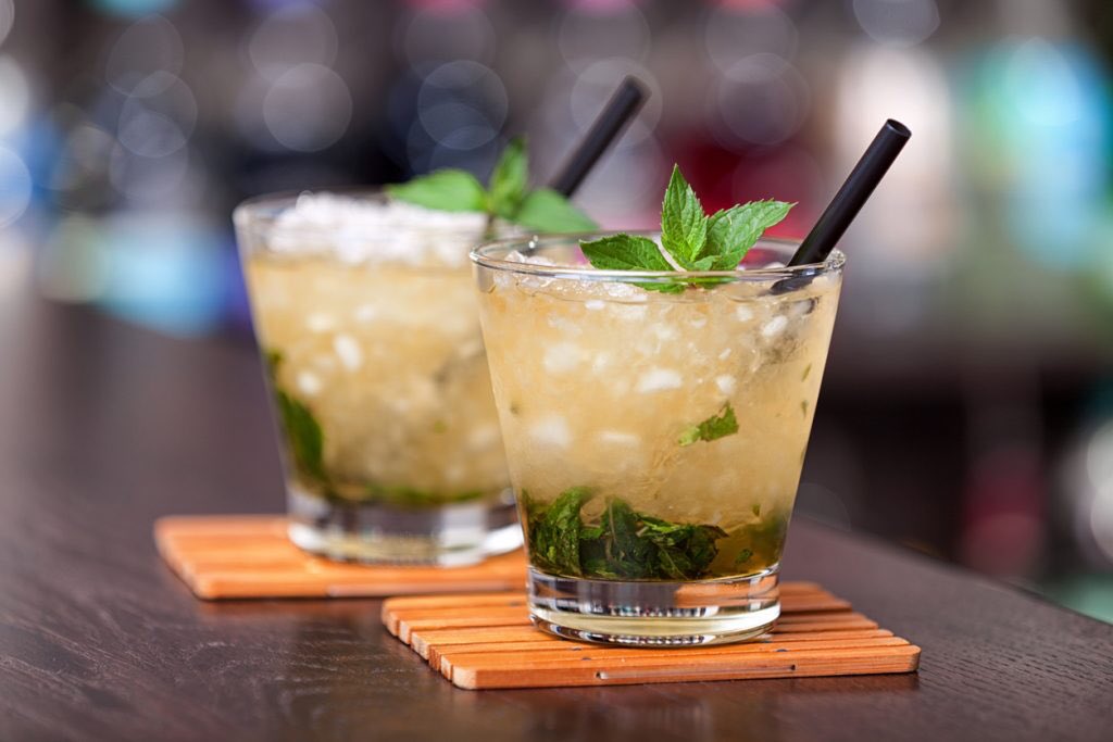 RagtimeInfo's tweet photo. Happy #DerbyDay AND #CincodeMayo! To celebrate, we’ve got tons of specials just for you! Some of these specials include; Modelo Especial bottles, Corona bottles, fresh Mint Juleps, the race played live, and a performance by Internal Frontier to close out the evening. https://t.co/Z3xn78BnPr