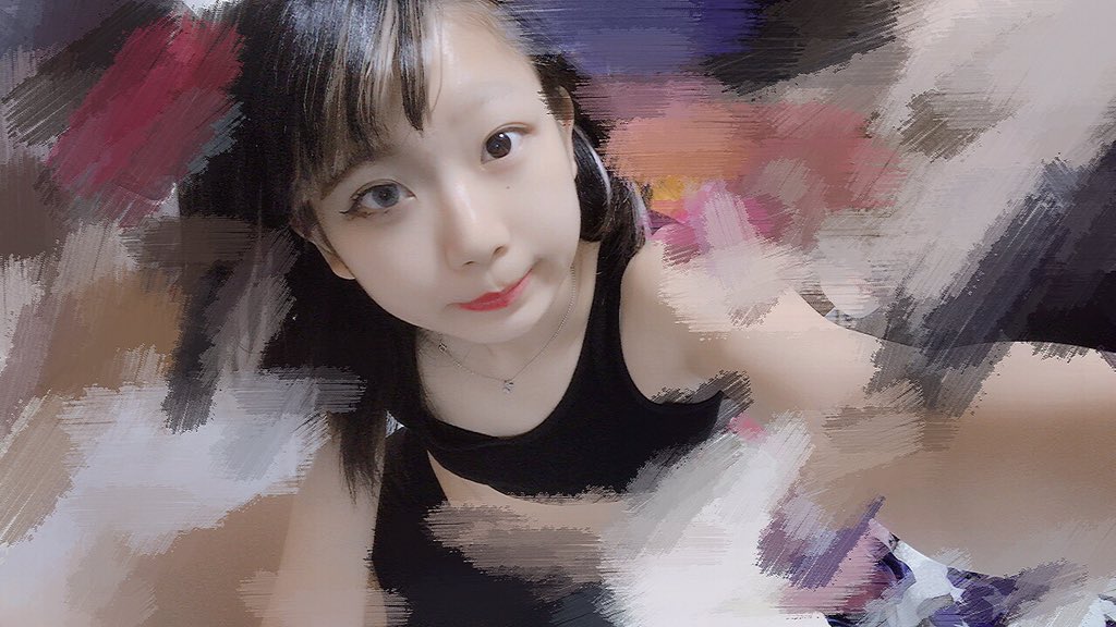 顔面薄いからどんな顔も割と自我が出過ぎずできるので化粧がすきなんです
まゆげまじないとくに剃ったりしていないんだけれど写真だと特になくなるわあ毛がない