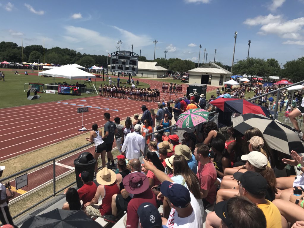 JerryYoungFB's tweet photo. Huge crowd in @VisitALBeaches for @AHSAAUpdates State Track Finals! Join us for live coverage @NFHSNetwork https://t.co/lMNc08jMaq