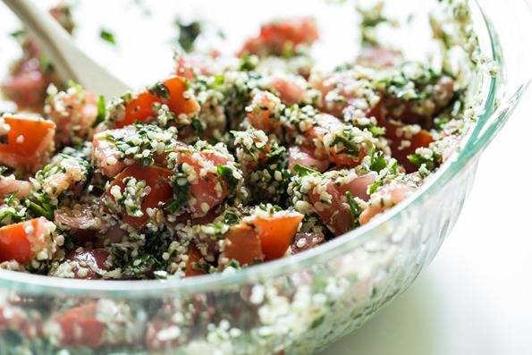 HempEHealth's tweet photo. My mouth is watering! Check out the recipe for Gena's Hemp Seeds Tabouli: https://t.co/aKh3nB6X3e #hemp #hempenthusiast https://t.co/UsSvvCfxWF