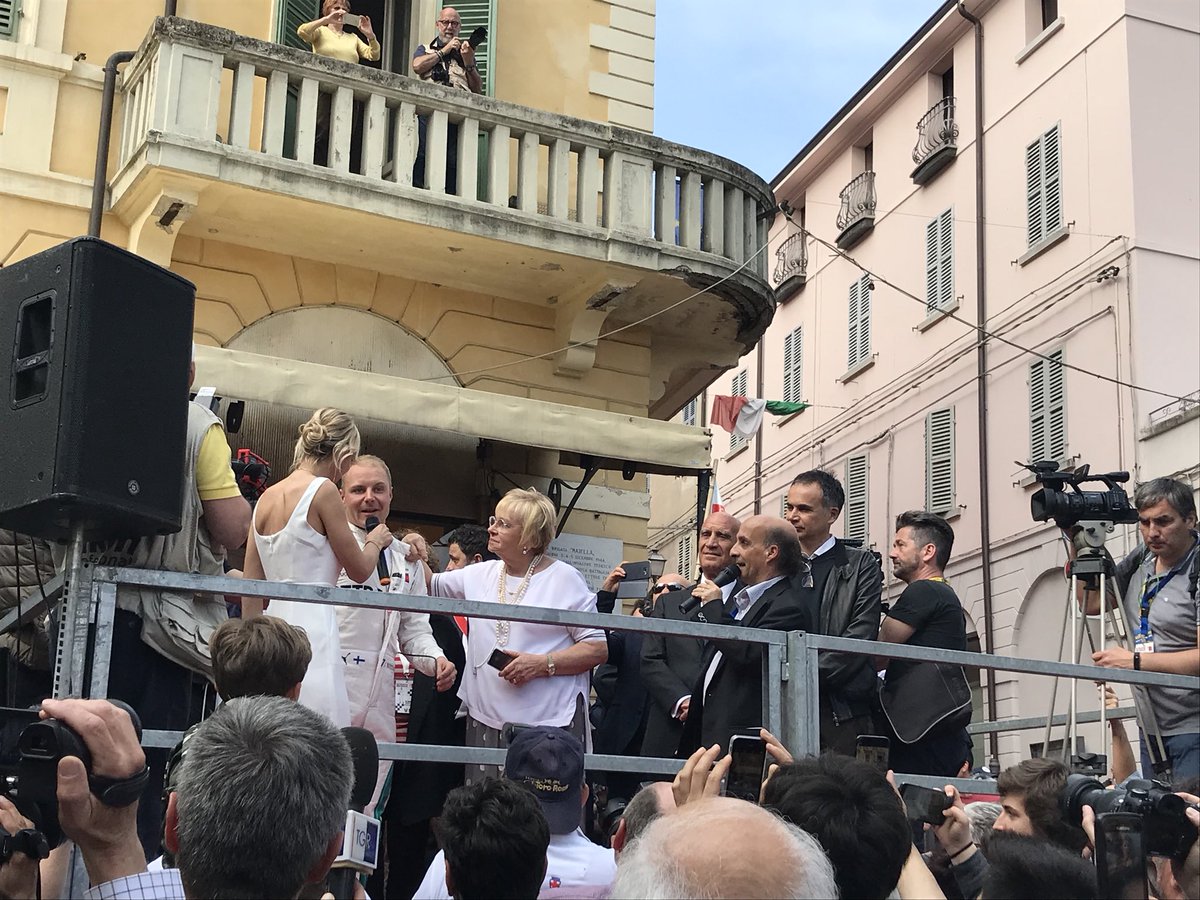 TrofeoBandini's tweet photo. @ValtteriBottas appena arrivato al #TrofeoBandini2018 @MercedesAMGF1 https://t.co/G7YgYFj5XI