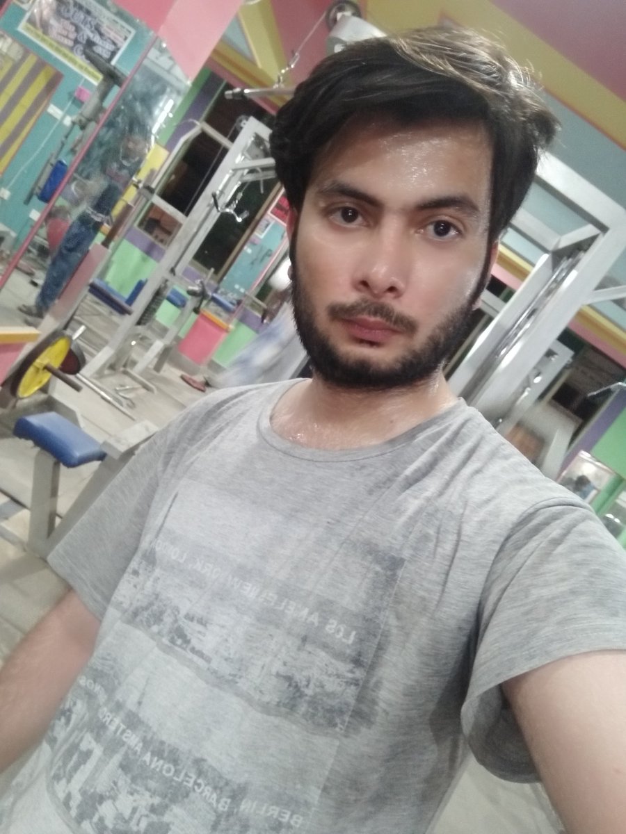 behramkhan446's tweet photo. Gym workout.
Day 15 https://t.co/GUcKU4MLGz