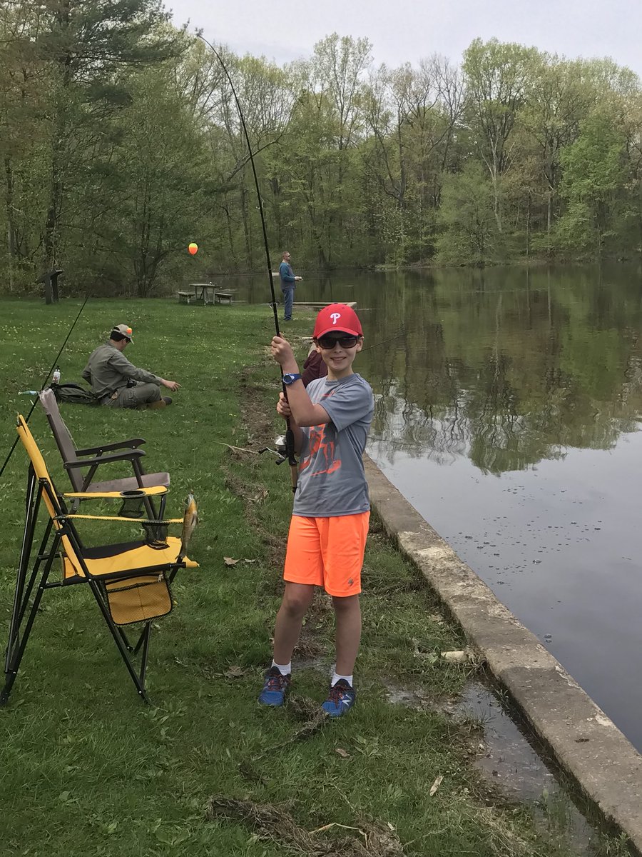 pafishandboat's tweet photo. Preston just caught a fish at the #SCFFF at #PinchotSP! He joined his father and many other families for the fun &amp; educational opportunity on this beautiful day. Visit our website #CalendarofEvents page for a program near u! @KidsThatFish https://t.co/4nlTRqOgEJ