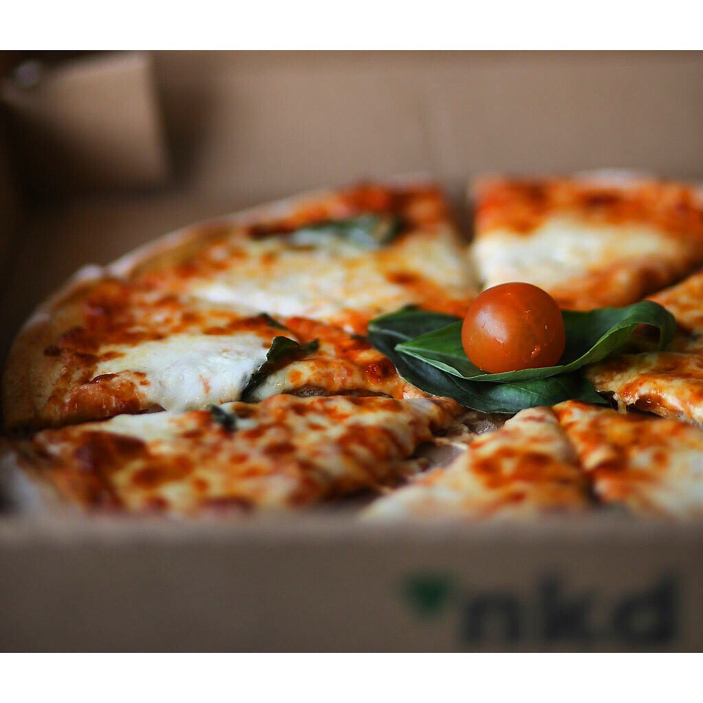 Not sure which Take away to get this Saturday? Make no miss take with NKD pizza🍕spend 30€ or over and get 30% off with the code 30FOR30🎉only on regular menu items, meal deals not included.