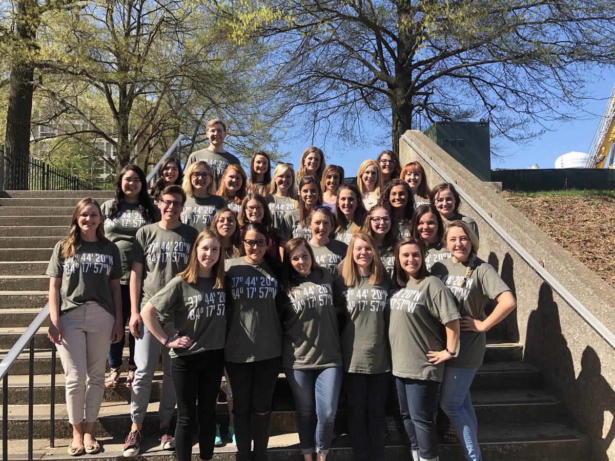EKU_CSD's tweet photo. We ❤️ our senior #Classof2018 #EKUGrad #EKUSLP https://t.co/qNfnp6Xjhf
