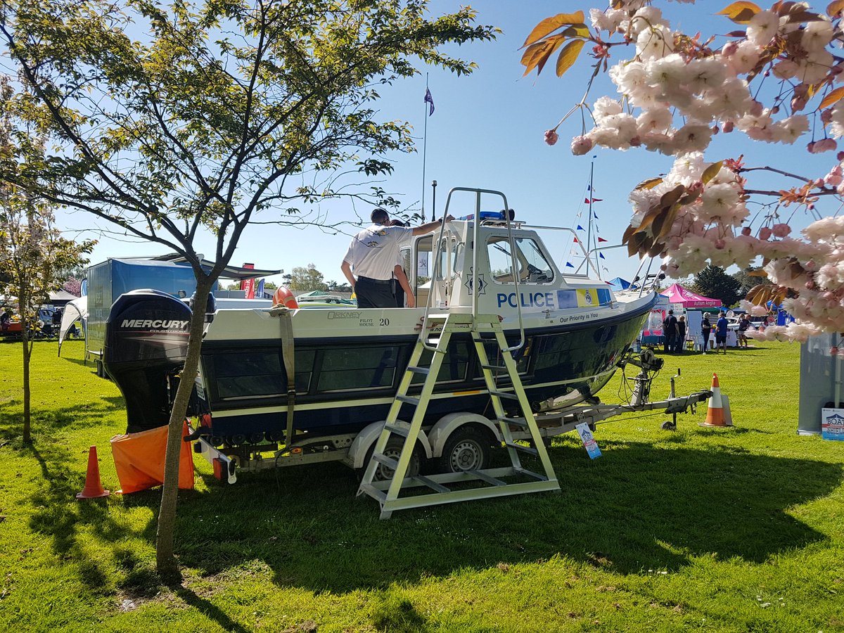 Great feedback from <a href="/newinnhorning/">The New Inn, Horning</a> @FerryInnHorning <a href="/TheSwanInnVI/">The Swan Inn</a> for next round of <a href="/RNLI/">RNLI</a> #Throwline staff training Initative ⚓👮