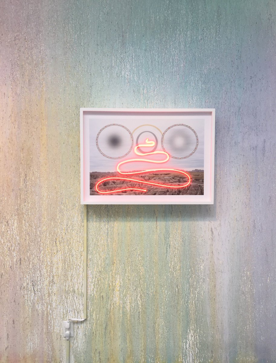 Saul_Projects's tweet image. Please join us tonight for the opening of Sarah Anne Johnson's "Rosy-Fingered Dawn" from 5-7 pm. #artopening #PhotographyArt #mixedmediaart