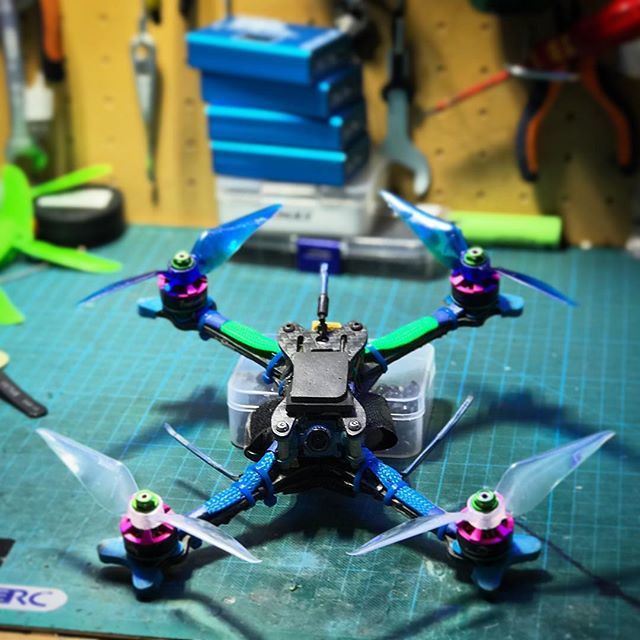 Noacopter's tweet photo. #CKS1 by @carmafpv with #brotherhobby R3 1806 Motors #frsky #hglrcf428 #hglrc #foxeer #fpvtenerife #fpvtenerifeteam #yosegonfpv https://t.co/vp7BLNMXtA https://t.co/whMDdbfboV