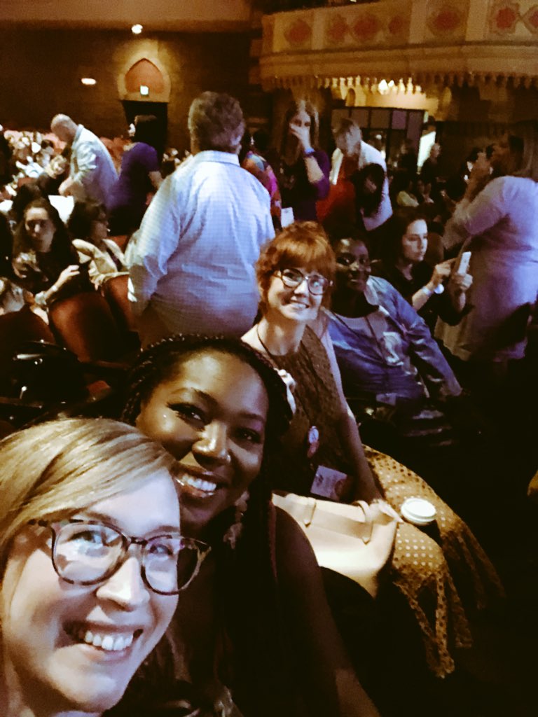 _leekinney's tweet photo. Gearing up for an inspiring day hearing from and meeting a ton of badass women. #GDIatUSOW #USOW2018 🙌✨💪💁‍♀️🙆‍♀️ https://t.co/nguAKIBrkp