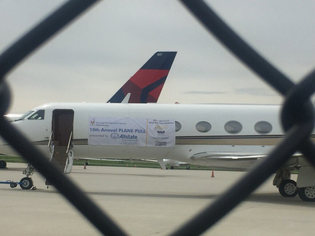 FRTCharities's tweet photo. And our #PlanePull time was 14 seconds!!!
Great job team #FoxRoachCharities https://t.co/iVLblIeSTt