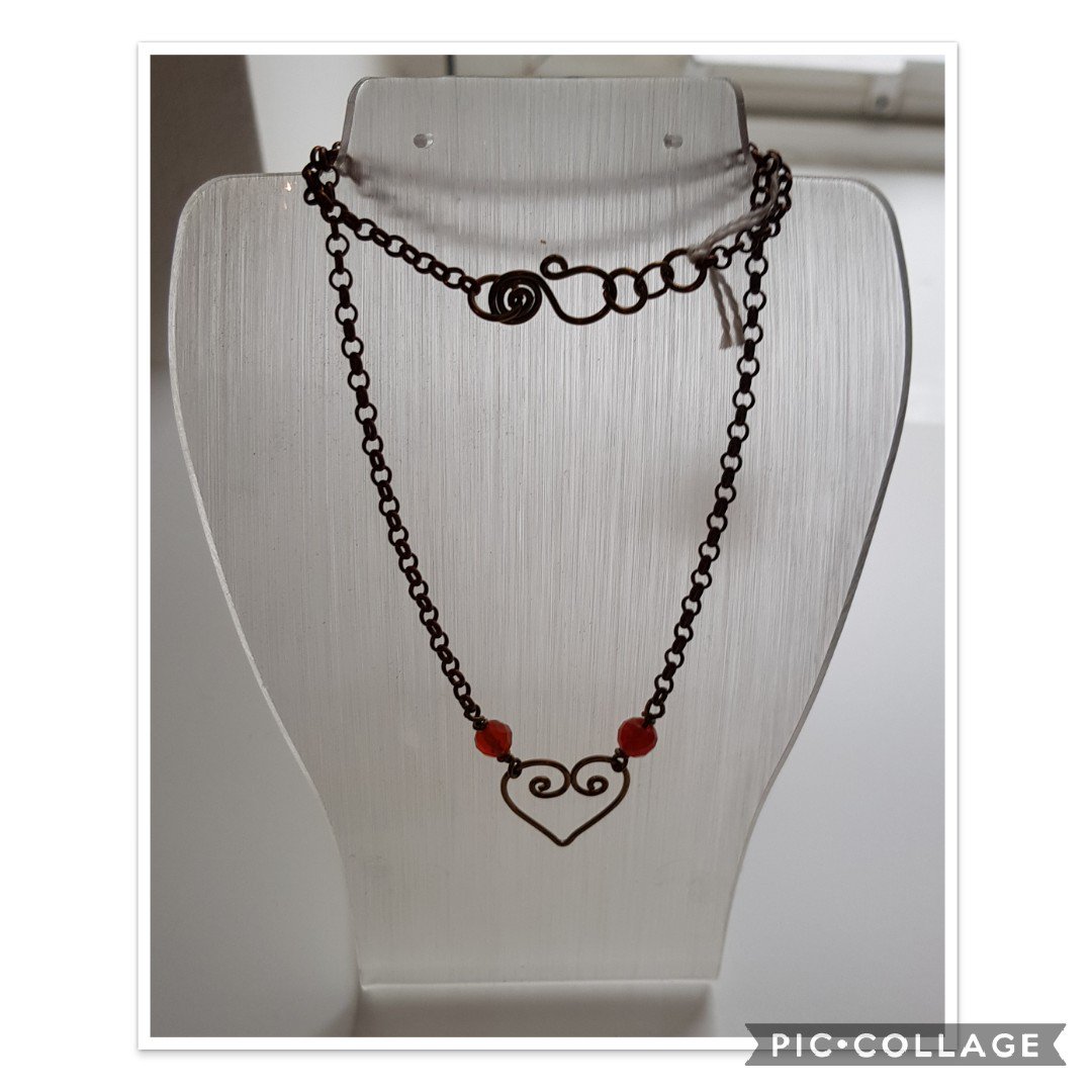 £10 #gemstonebeads #gems #gemstones #carnelian #carnelianbeads #sales #jewelrymaking #handmadejewelry #beads #photooftheday #shoponline #onlinestore #newarrivals #community #entrepreneur #buynow #onlineshopping #fashion #SmallBusiness #necklace #communityinterestcompany #heart