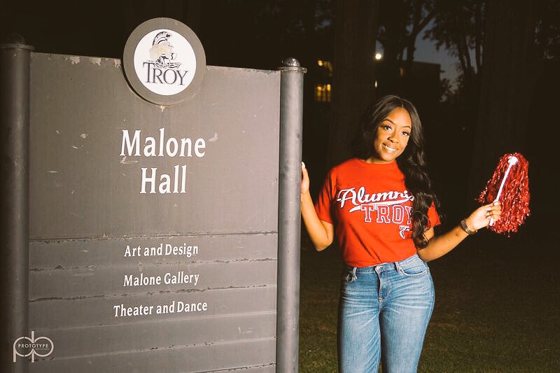 nolieZI's tweet photo. Ive posted these everywhere except twitter. 😂 but when everything youve dreamed about becomes a reality, you have no other choice but to give thanks. 🙌🏾

• Cum laude. 
• Delta woman. 
• Accepted into graduate school. 

#May11th #UNCGbound #1degreedown1togo 👩🏾‍🎓 https://t.co/z85DG1Gc2o