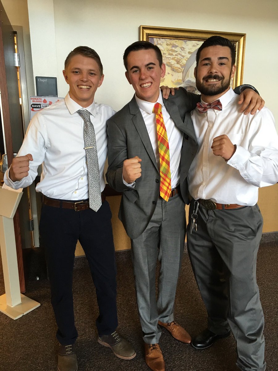 jmjensen_UT's tweet photo. Happy Birthday to Bryce! Who woulda thought that the little dude I wrestled in 6th grade would become my brother🇺🇸 https://t.co/bRRMGQfaEH