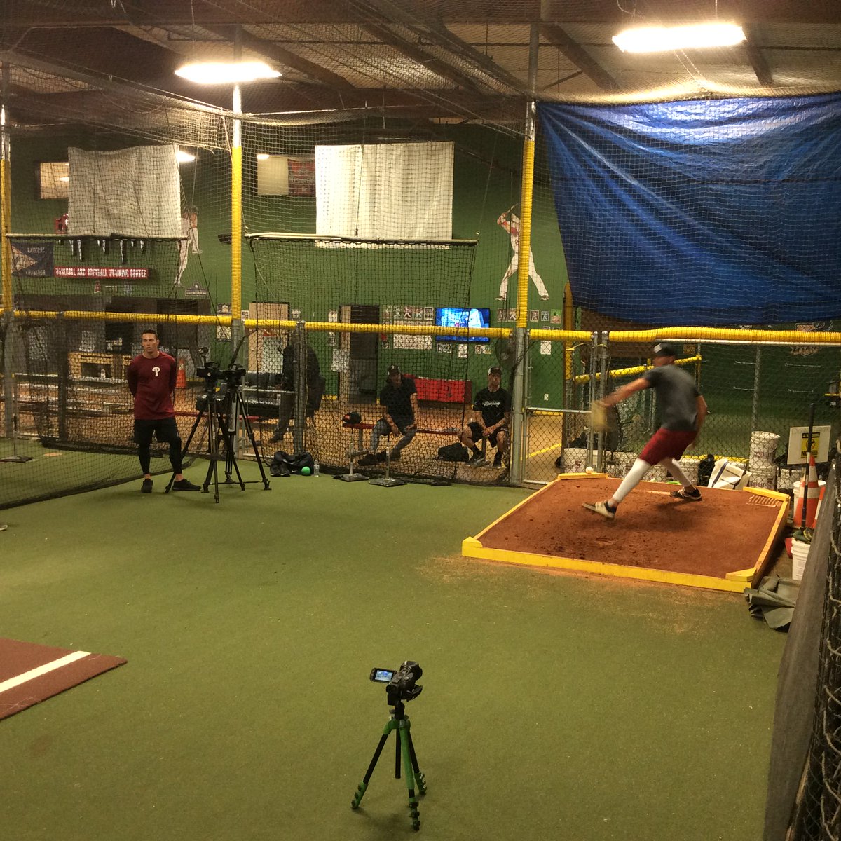 ThePitUpland's tweet image. Capturing data &amp;amp; video w/some college &amp;amp; pro pitchers. #RopesPitchingLab #SpinRate #PitchDesign Huge tnx to @BIOKINETICS3D @TheProsPipeline @SoCalSteve9 @rapsodo @FlightScopeBSBL  @DrivelineBB