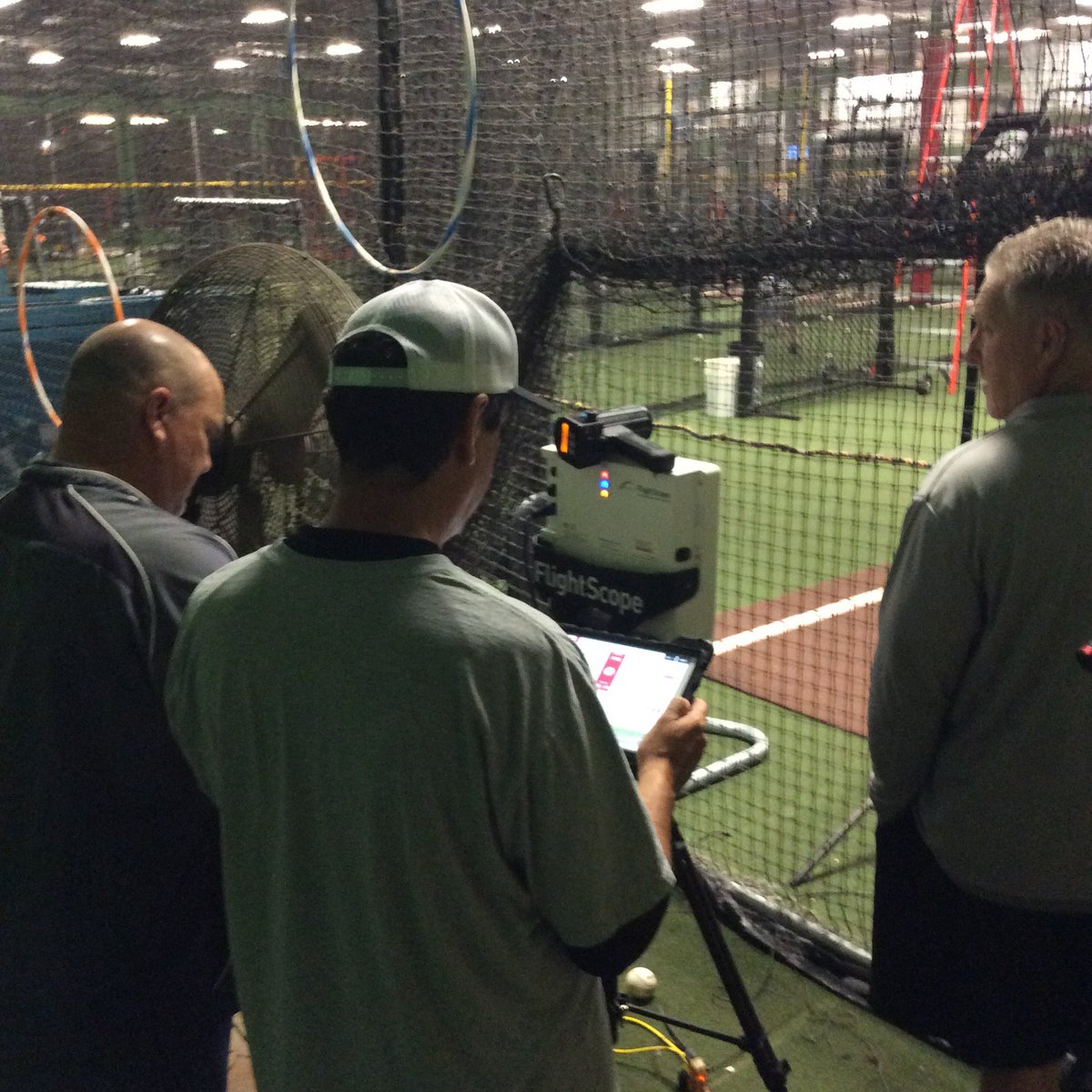 ThePitUpland's tweet image. Capturing data &amp;amp; video w/some college &amp;amp; pro pitchers. #RopesPitchingLab #SpinRate #PitchDesign Huge tnx to @BIOKINETICS3D @TheProsPipeline @SoCalSteve9 @rapsodo @FlightScopeBSBL  @DrivelineBB