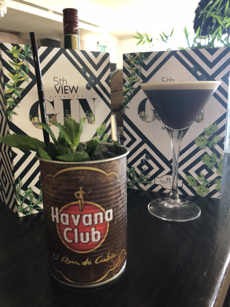 5thViewLondon's tweet image. Time for your Happy Hour #cocktails  2-4-1 from 5PM to 8PM #SaturdayMotivation