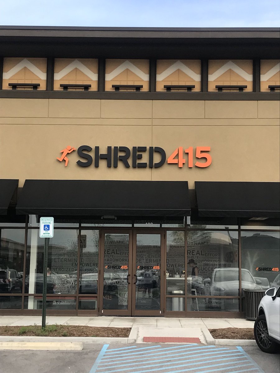 TheBrockEasley's tweet photo. #SHREDUP SATURDAYS!!! I LOVE IT!!! KRISTINE DID AN AWESOME JOB!!! #BEASTUP @Shred415 https://t.co/mOamyIF5bA