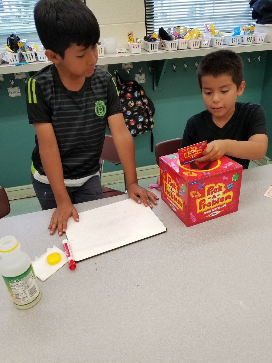 DailElba's tweet image. Problem solving Saturday. Team work! #3rdgradersrock #teammcinnis @McInnisElem @soup0200 @KyleBryer3