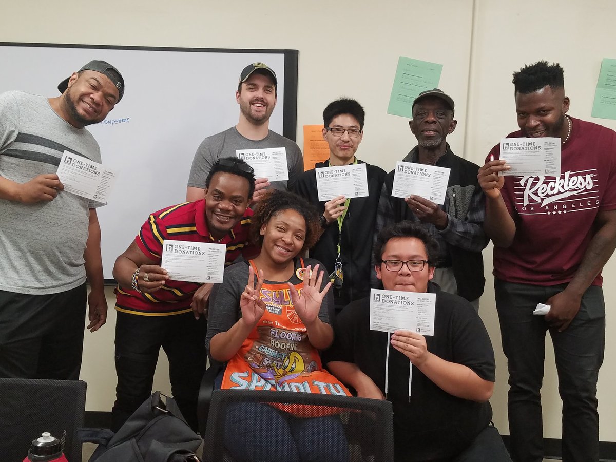 SylviaLewis77's tweet photo. A successful orientation at THD2560. All 7 associates supporting the cause. #IsupportTHD @johnmreiter @PaulGinnetti @OrrinBurkett @EmgeJim https://t.co/SQRQ4Olw9A