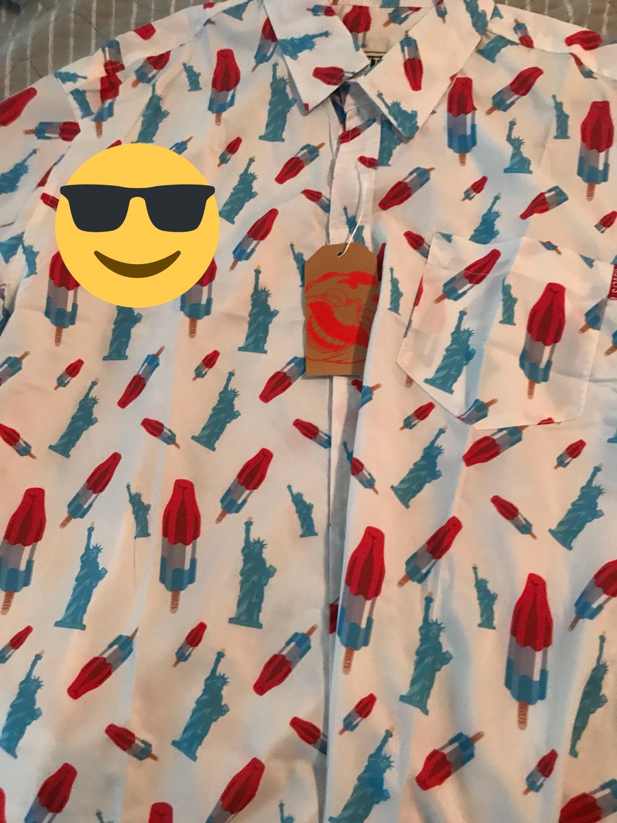 stopthatpigeon's tweet image. #BombPops Rule the Summer - my new shirts arrived @RSVLTS
