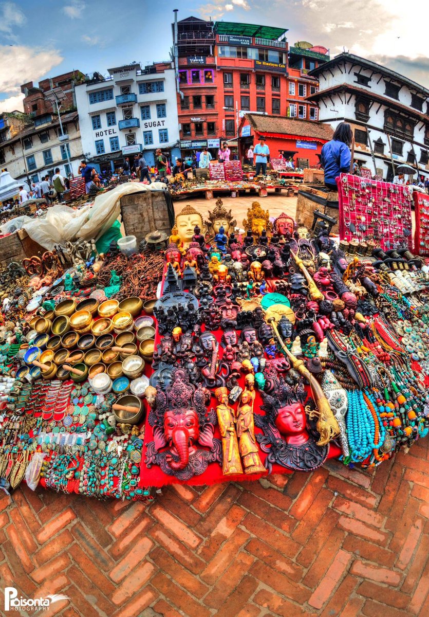 Colors of life.....
 #nepal #durbarsquare 

RT if you like it :)