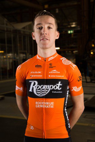RT to vote for @TeamRoompot rider <a href="/Robbert_Greef/">Robbert de Greef</a> to win the <a href="/DimensionData/">DD</a> Digital Jersey! #TDYvote
