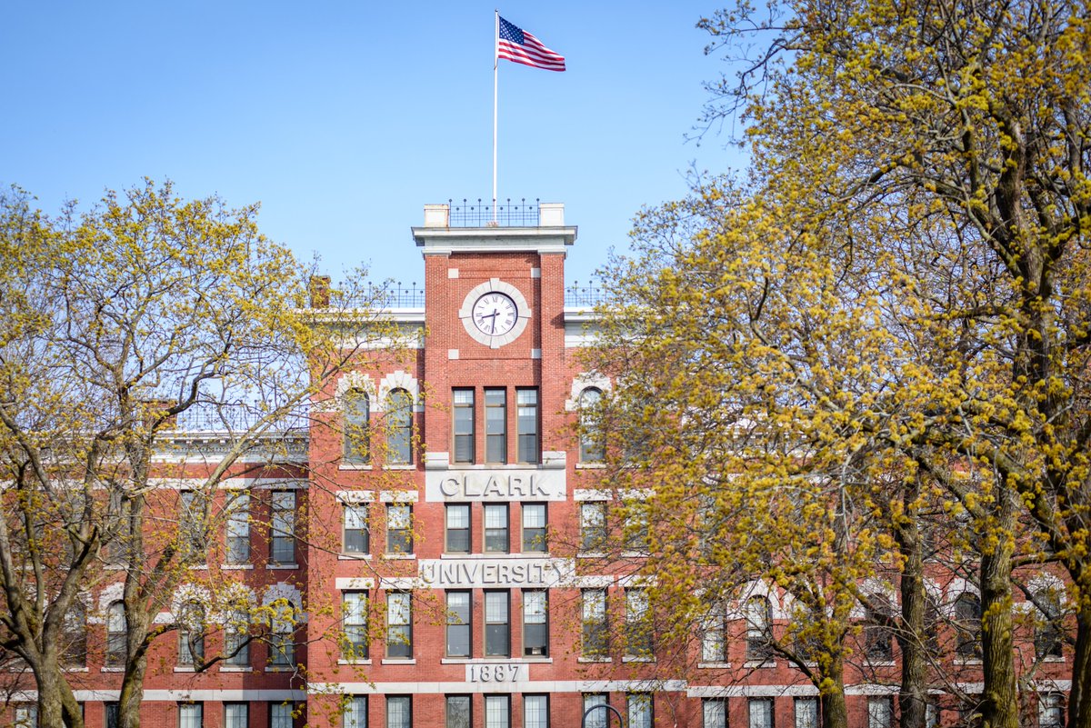 ClarkUniversity's tweet image. Spring has sprung at #ClarkUniversity.
