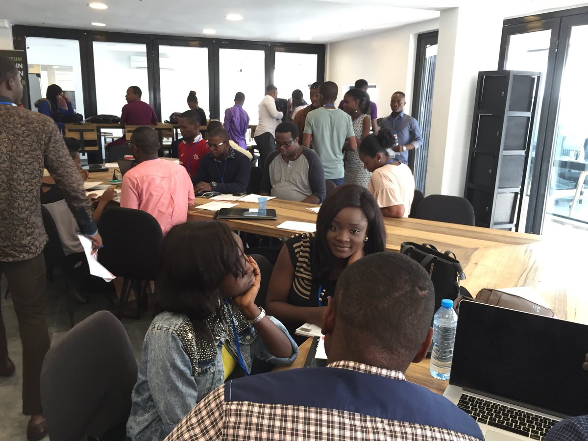 janeathomason's tweet image. #hackquantum live from Lagos Nigeria - teams forming to address #DecadeOfWomen challenges @theblockstalk #workstation #WeUniteWe