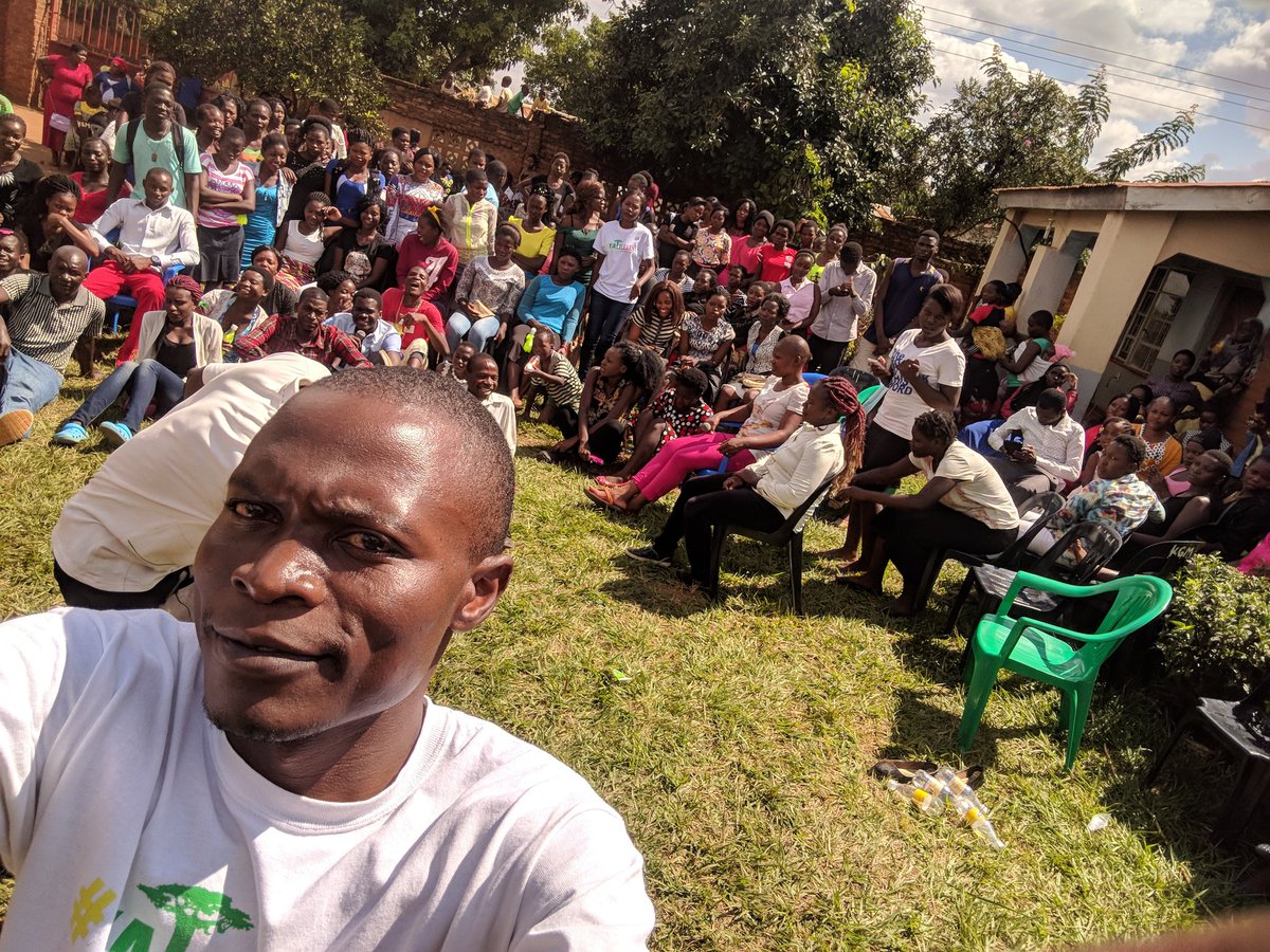 kristungati's tweet photo. In total we had over 150 youths from areas around 23, 22, and 24 participate in our #MWFDay. They interacted with 3 @#MandelaFellows and shared 27 ideas to solve their community challenges. https://t.co/rYIXDKGxxz